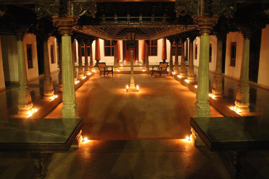 Chidambara Vilas - A Luxury Heritage Resort Kānādukāttān Exterior foto